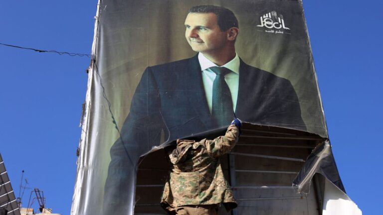 Assad dice a los líderes regionales que Siria defenderá su estabilidad contra el terrorismo