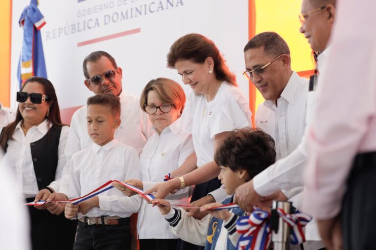 Raquel Peña entrega ocho obras en Santiago Rodríguez y Dajabón: “Cada inauguración es una victoria para el país, y un paso hacia el desarrollo integral”