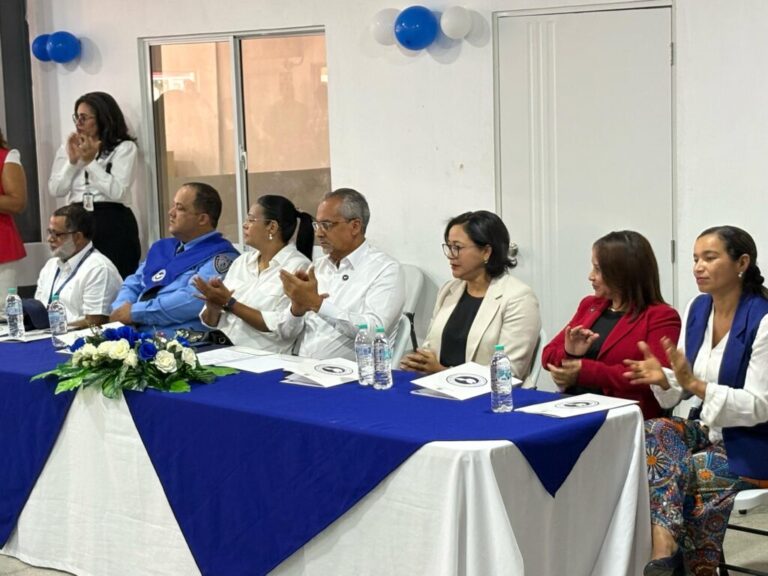ConsejoND certifica estudiantes, orientadores y policía escolar en el municipio de Cabrera
